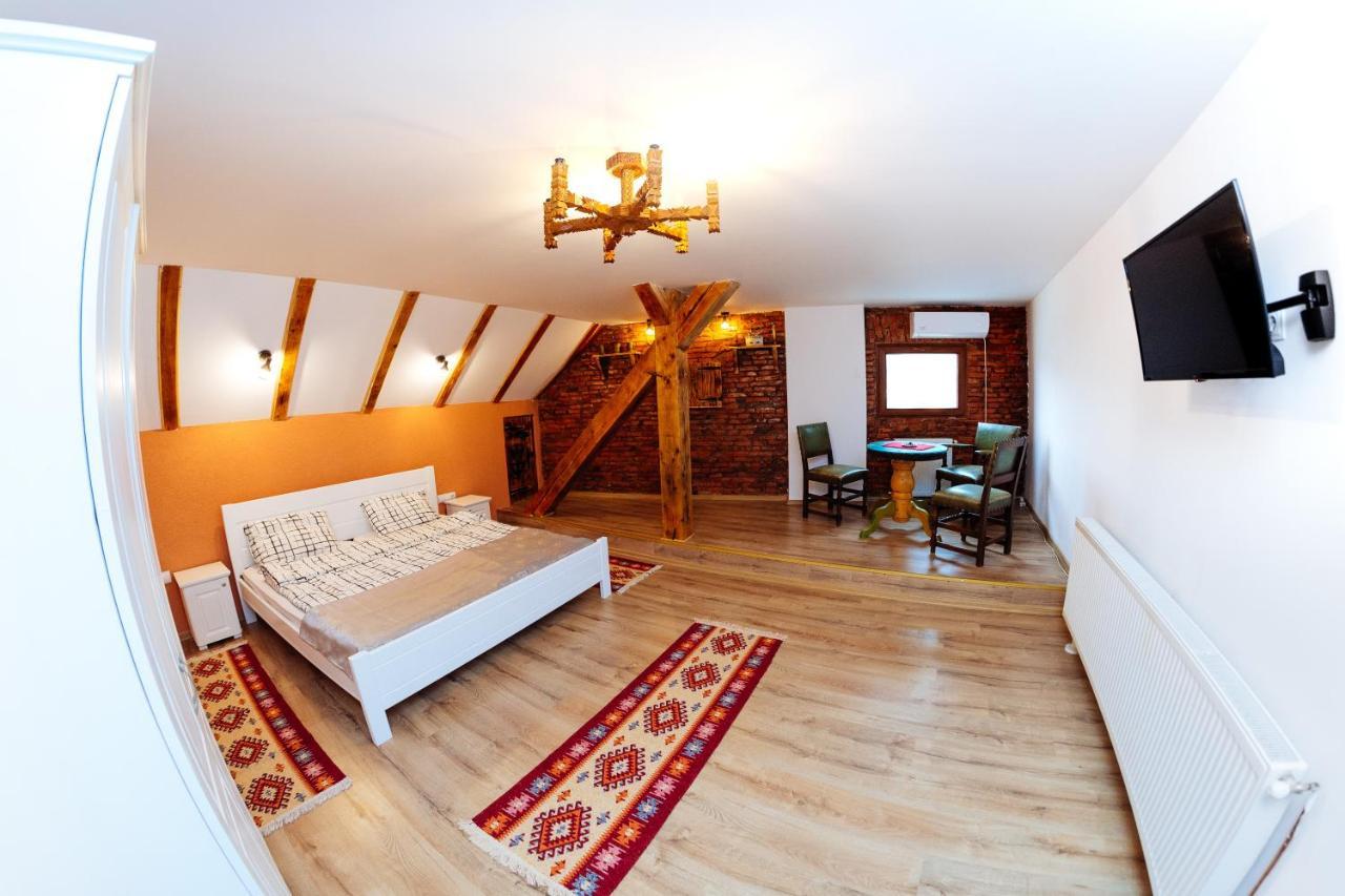 Casa Moldo Διαμέρισμα Σιγκισοάρα Εξωτερικό φωτογραφία
