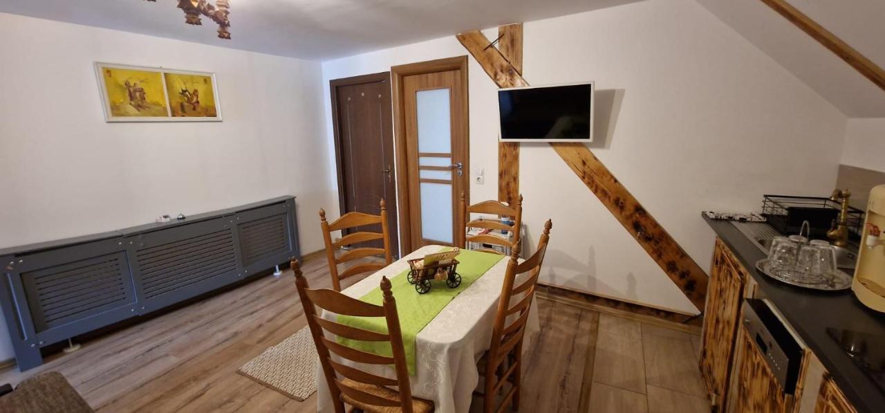 Casa Moldo Διαμέρισμα Σιγκισοάρα Εξωτερικό φωτογραφία